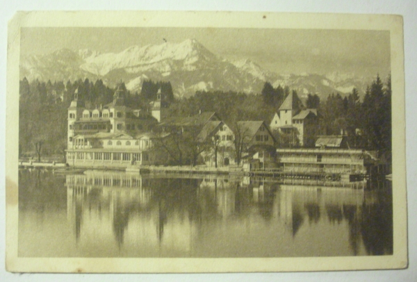 Ansichtskarte Velden am Wörthersee, Schloß mit Mittagskogel